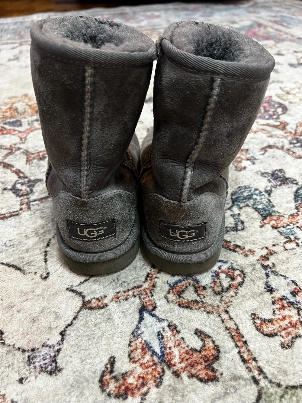 UGG Kids Short Shearling Boots in Charcoal Gray